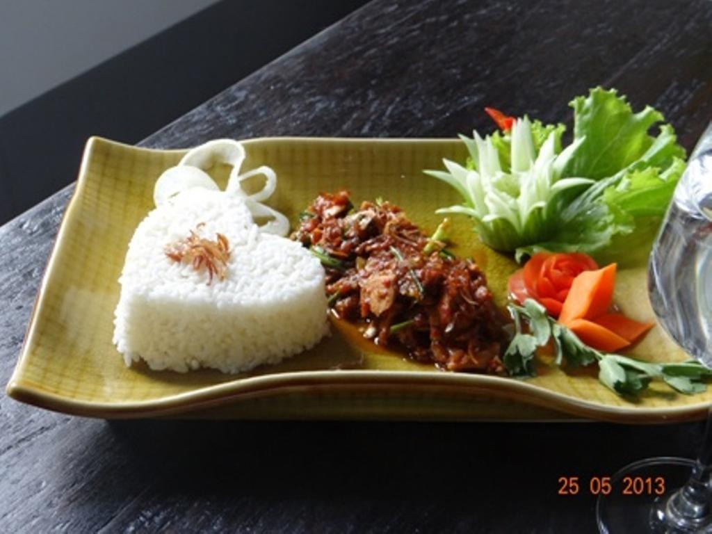 Garden Home Bed And Breakfast Yangon Dış mekan fotoğraf