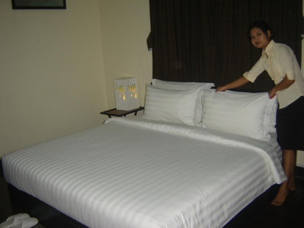 Garden Home Bed And Breakfast Yangon Dış mekan fotoğraf